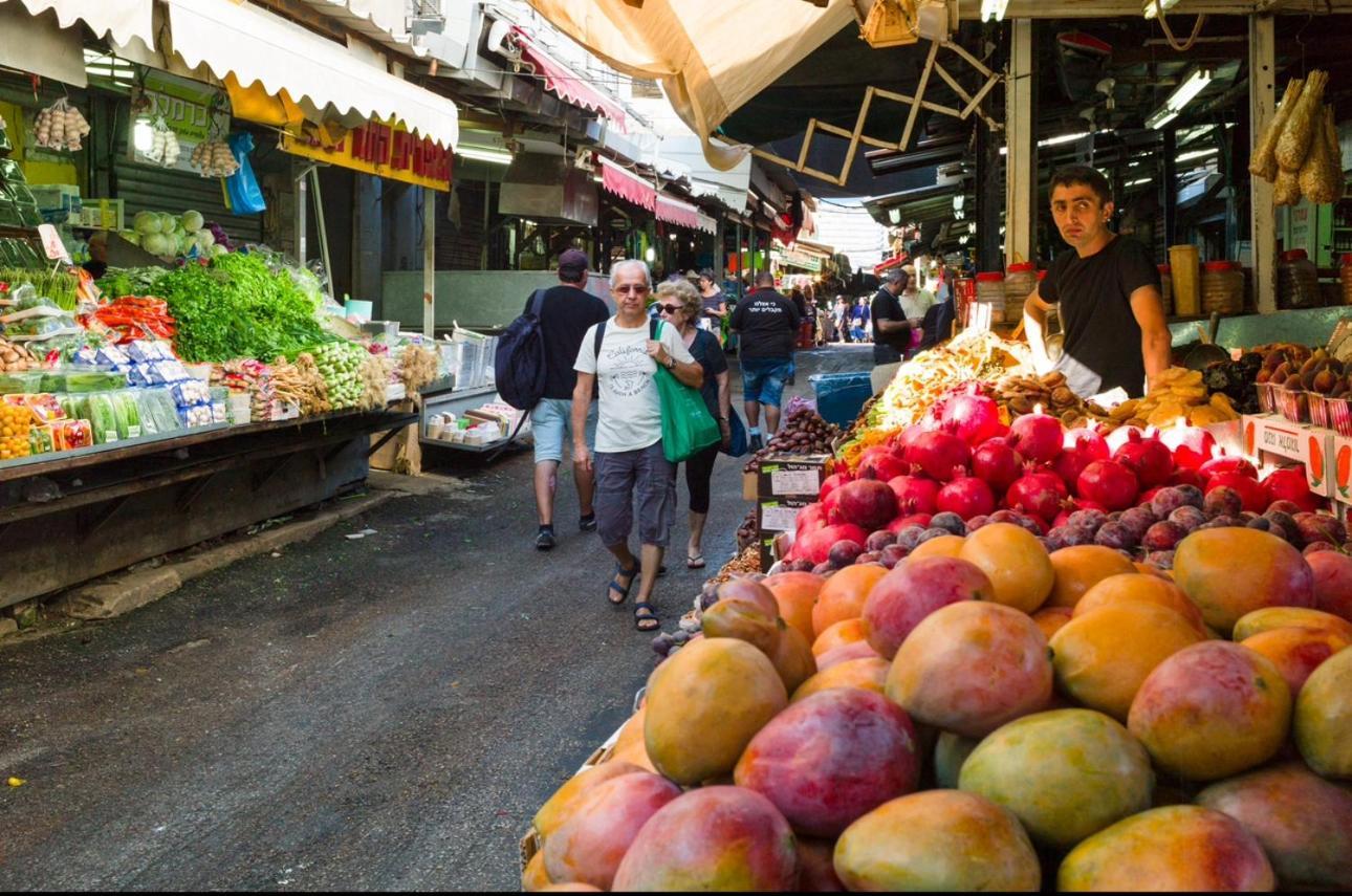 Căn hộ Center Carmel Market
